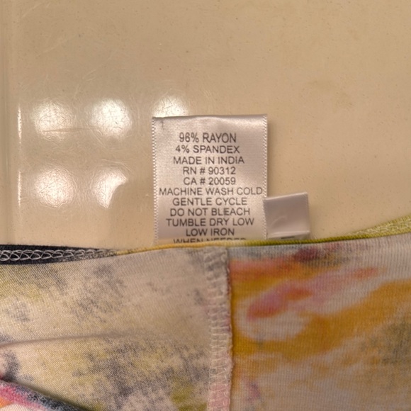 Parsley and Sage Colorful Abstract Print Women's Top M - Picture 4 of 4